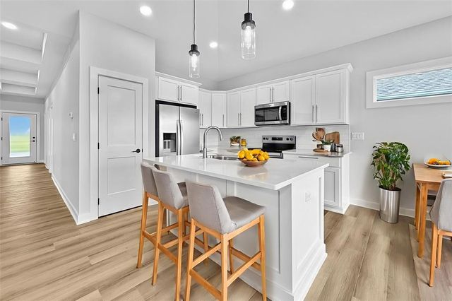 1135 NW Sproul Drive, Waukee, IA 50263