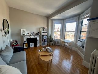 364 Marlborough Street 8, Boston, MA 02115