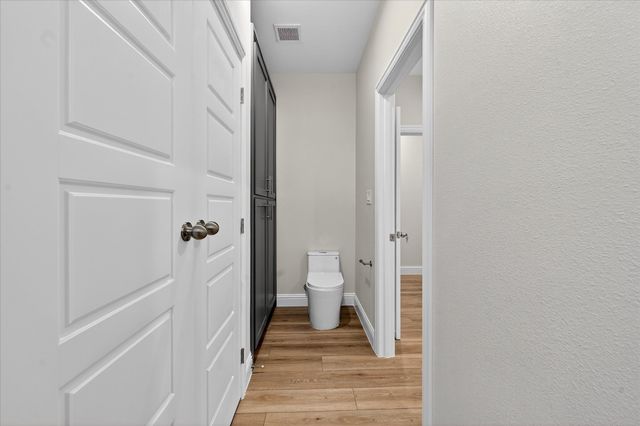 2009 W Sherman Street, Paris, TX 75460