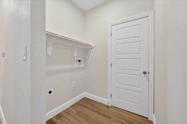 2009 W Sherman Street, Paris, TX 75460