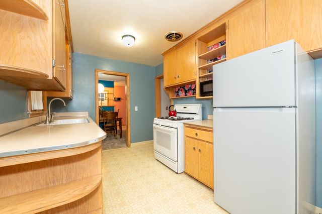 4249 Oliver Avenue N, Minneapolis, MN 55412