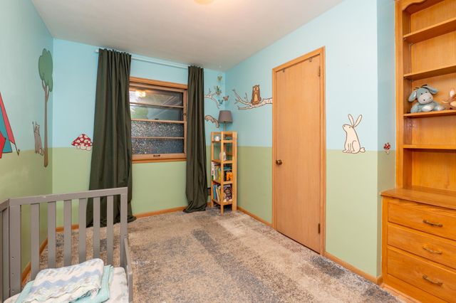 4249 Oliver Avenue N, Minneapolis, MN 55412