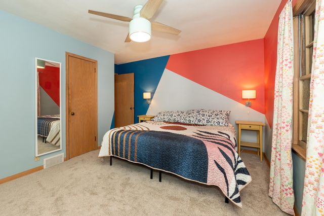 4249 Oliver Avenue N, Minneapolis, MN 55412