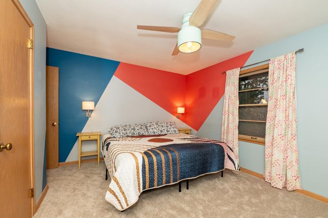 4249 Oliver Avenue N, Minneapolis, MN 55412