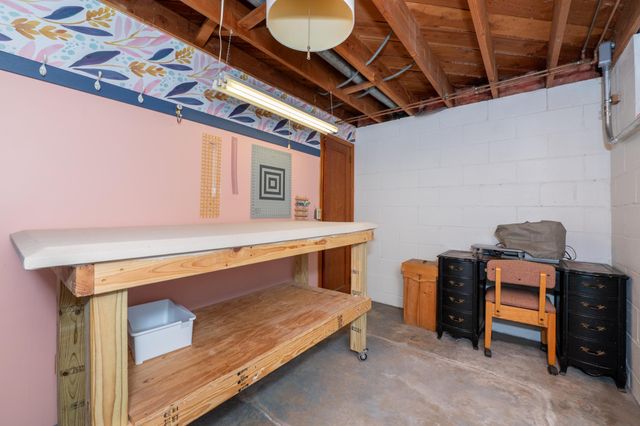 4249 Oliver Avenue N, Minneapolis, MN 55412