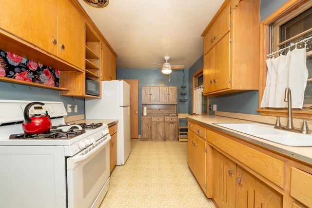 4249 Oliver Avenue N, Minneapolis, MN 55412