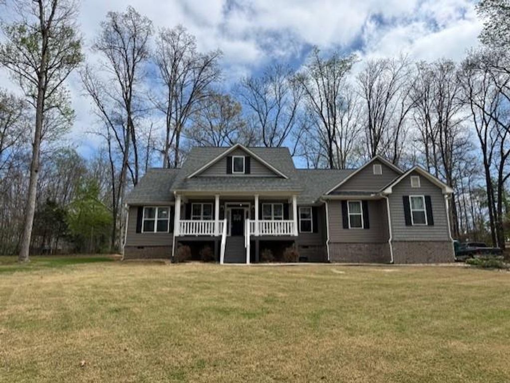 426 Indian Trace Drive, Chatsworth, GA 30705