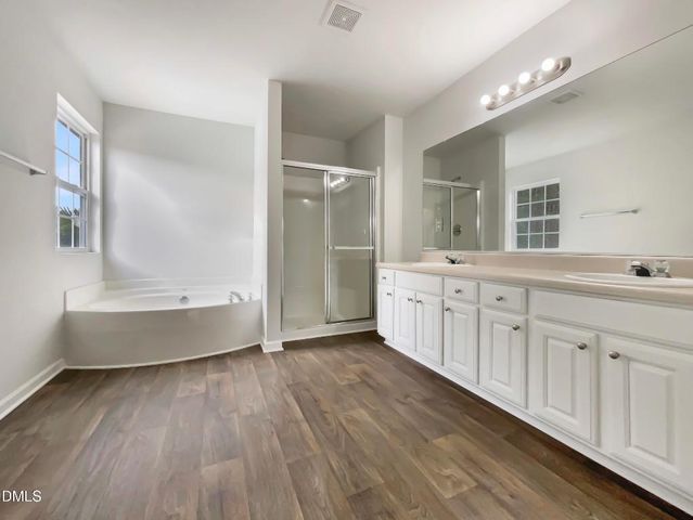 1708 Mclaurin Lane, Fuquay Varina, NC 27526