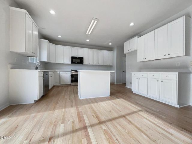 1708 Mclaurin Lane, Fuquay Varina, NC 27526