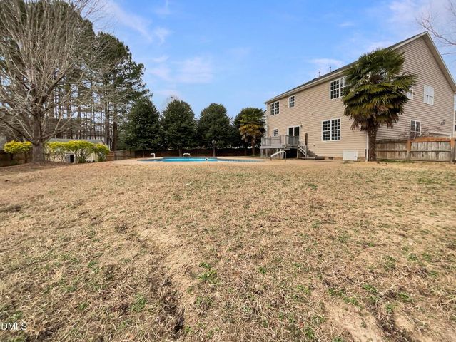 1708 Mclaurin Lane, Fuquay Varina, NC 27526