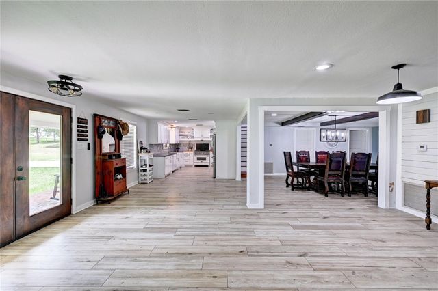 31 Echo Lane, Huntsville, TX 77320