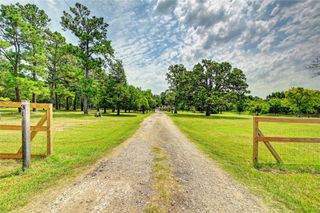 31 Echo Lane, Huntsville, TX 77320