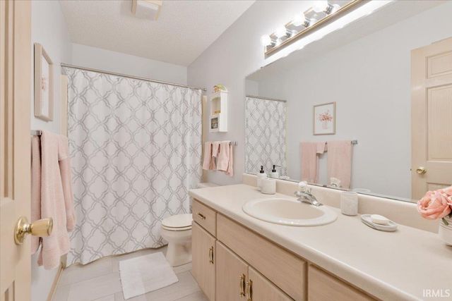 11918 Eagle Creek Place, Fort Wayne, IN 46814
