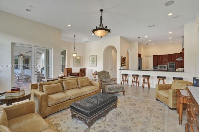 31310 SW 215th Ave, Homestead, FL 33030