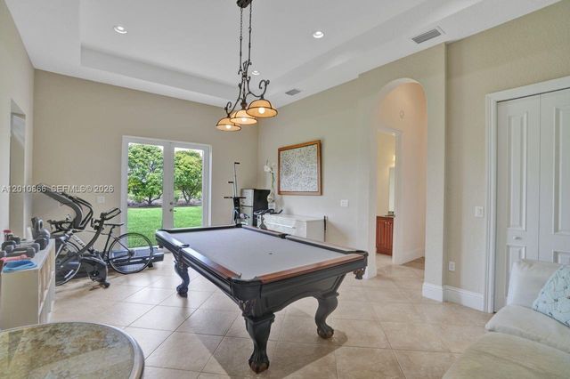 31310 SW 215th Ave, Homestead, FL 33030