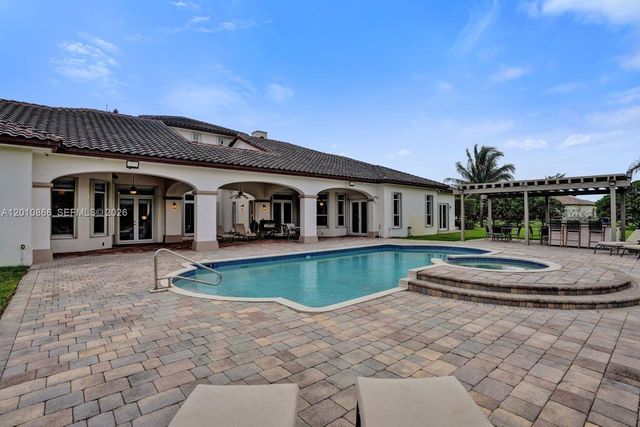 31310 SW 215th Ave, Homestead, FL 33030
