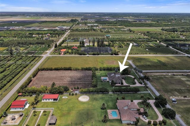 31310 SW 215th Ave, Homestead, FL 33030