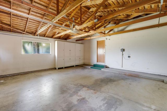 7341 S Land Park Dr, Sacramento, CA 95831