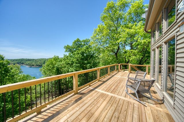 70 Panorama Shores Drive, Eureka Springs, AR 72631