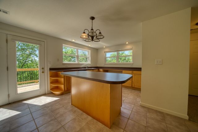 70 Panorama Shores Drive, Eureka Springs, AR 72631