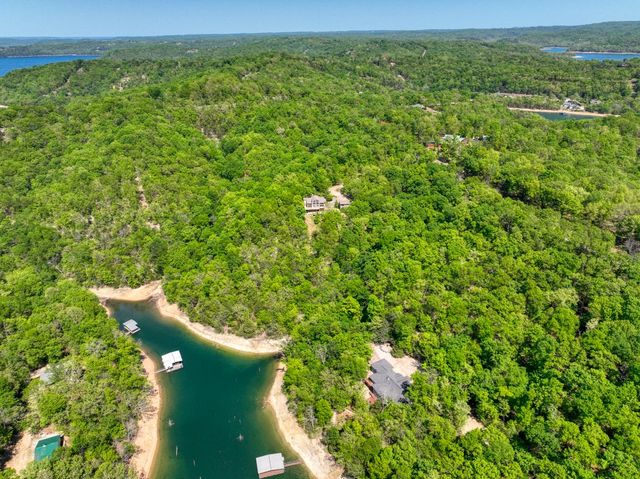 70 Panorama Shores Drive, Eureka Springs, AR 72631