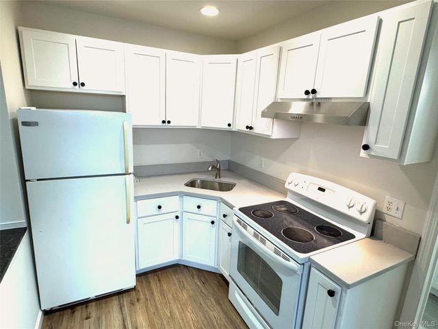 315 Main Street 3, Poughkeepsie, NY 12601