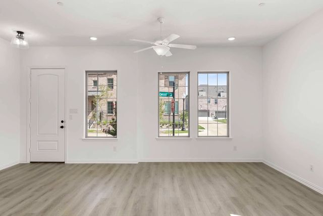 627 Redwood Way, Mansfield, TX 76063