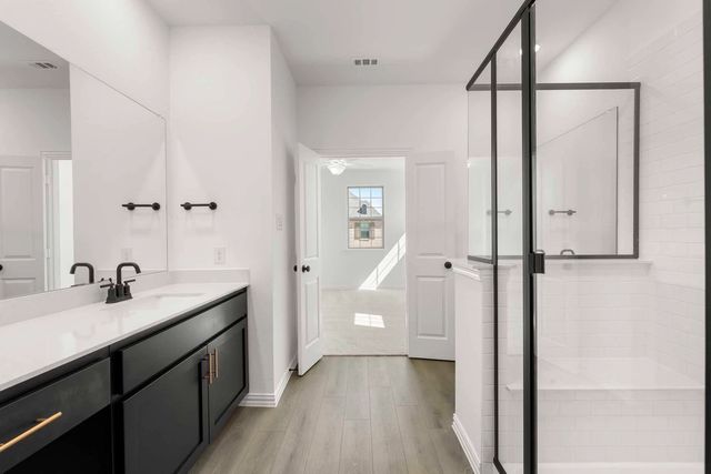 627 Redwood Way, Mansfield, TX 76063