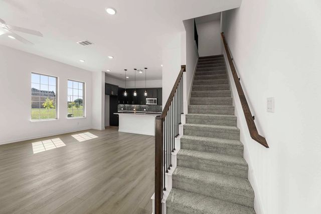 627 Redwood Way, Mansfield, TX 76063