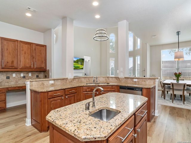 24703 FARADAY, San Antonio, TX 78257