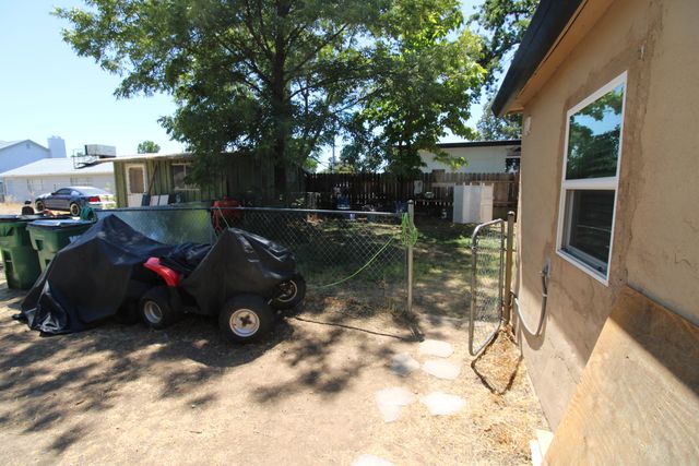 2325 North Street, Anderson, CA 96007