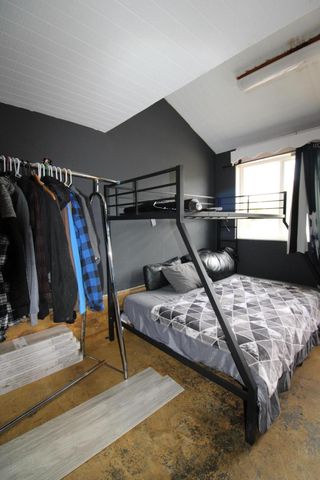 2325 North Street, Anderson, CA 96007