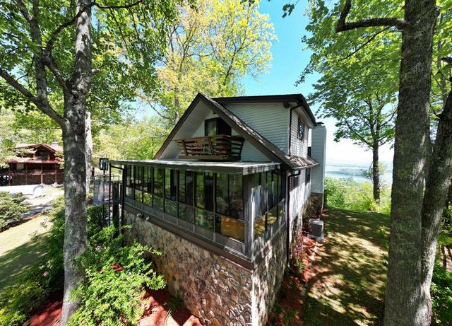 980 Mining Gap Trail, Young Harris, GA 30582