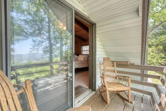 980 Mining Gap Trail, Young Harris, GA 30582