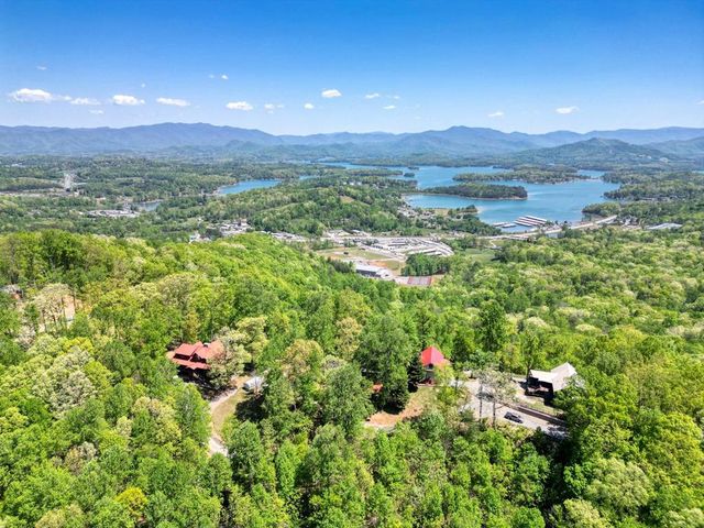 980 Mining Gap Trail, Young Harris, GA 30582