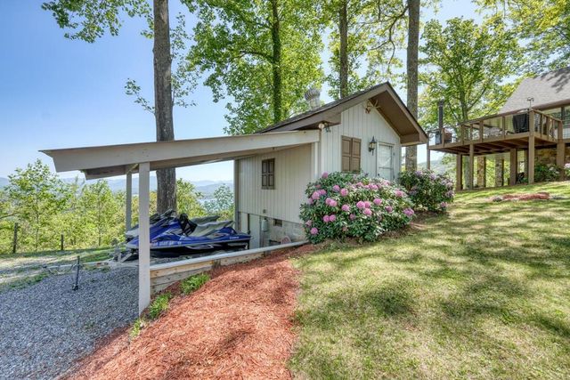 980 Mining Gap Trail, Young Harris, GA 30582