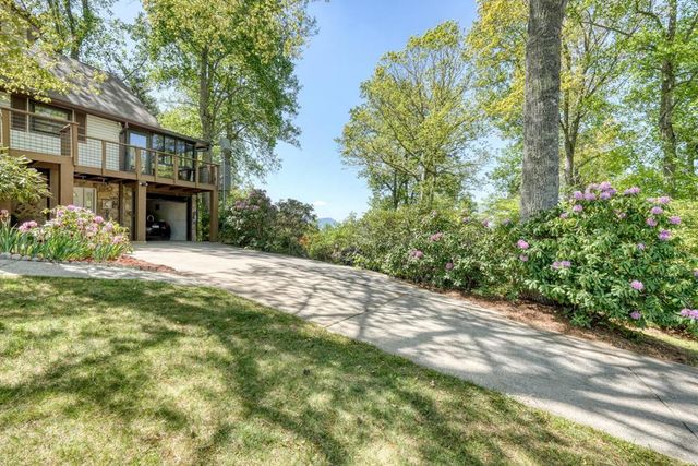 980 Mining Gap Trail, Young Harris, GA 30582