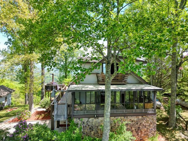 980 Mining Gap Trail, Young Harris, GA 30582