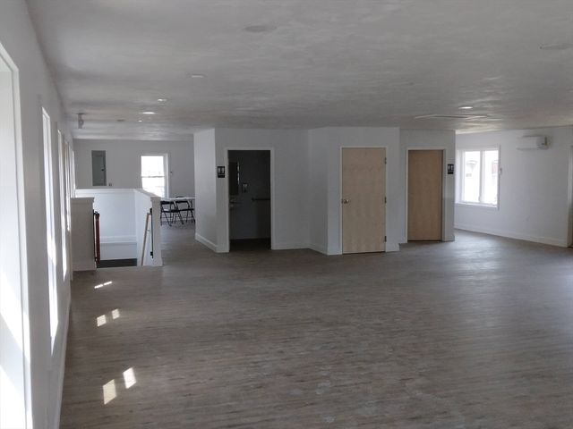 476 Worcester Street, Southbridge, MA 01550