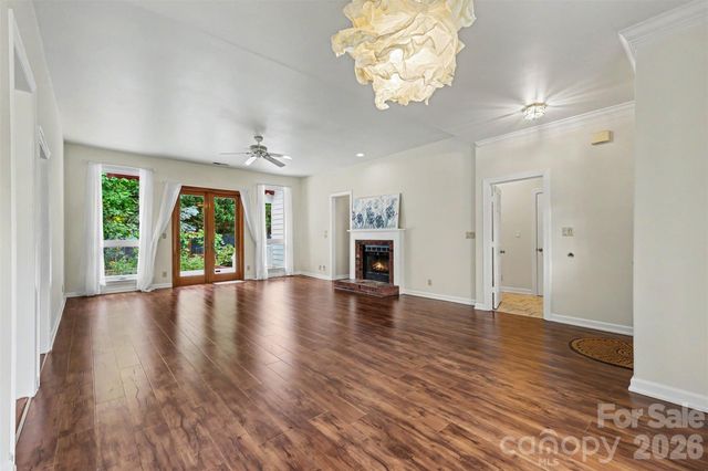 9102 Brightleaf Place, Charlotte, NC 28269