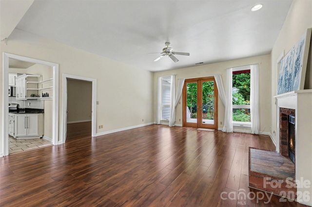 9102 Brightleaf Place, Charlotte, NC 28269