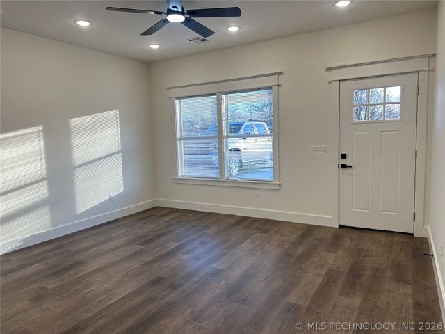 612 S 3rd Street, Morris, OK 74445