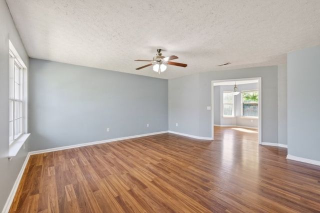 106 Greystone Way, Shelbyville, TN 37160
