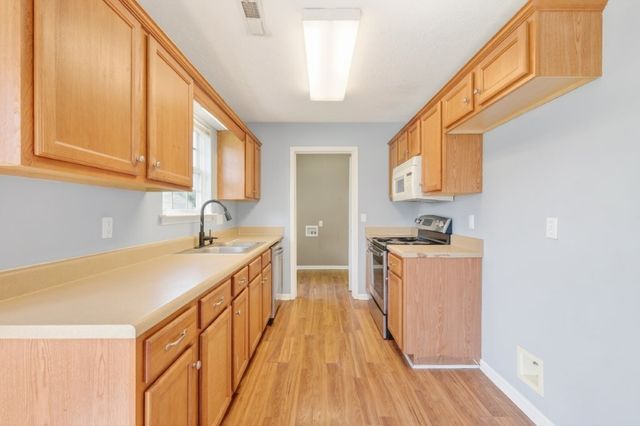 106 Greystone Way, Shelbyville, TN 37160