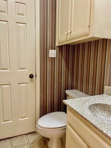 2100 San Gabriel ST 301, Austin, TX 78705