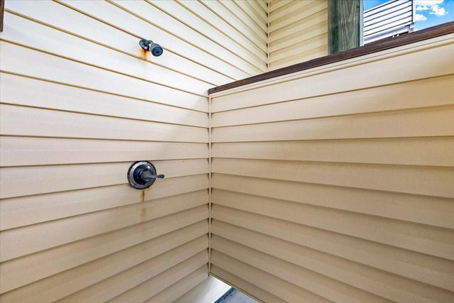 13609 Pirates Beach Boulevard, Galveston, TX 77554