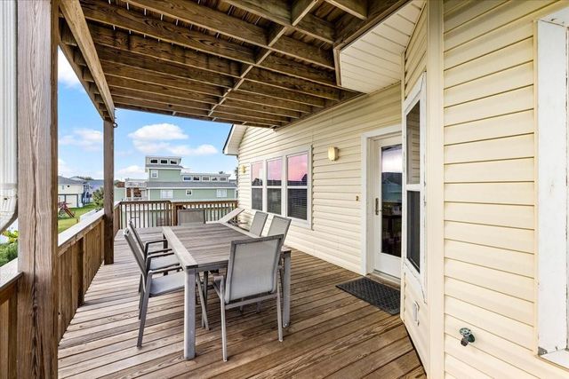 13609 Pirates Beach Boulevard, Galveston, TX 77554