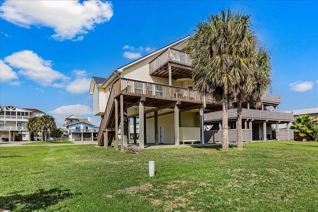 13609 Pirates Beach Boulevard, Galveston, TX 77554