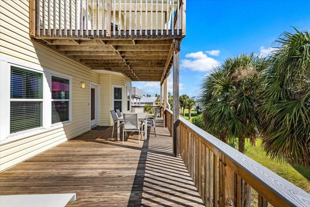 13609 Pirates Beach Boulevard, Galveston, TX 77554