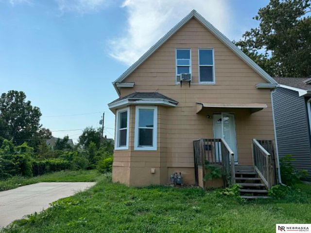 3936 Florence Boulevard, Omaha, NE 68110
